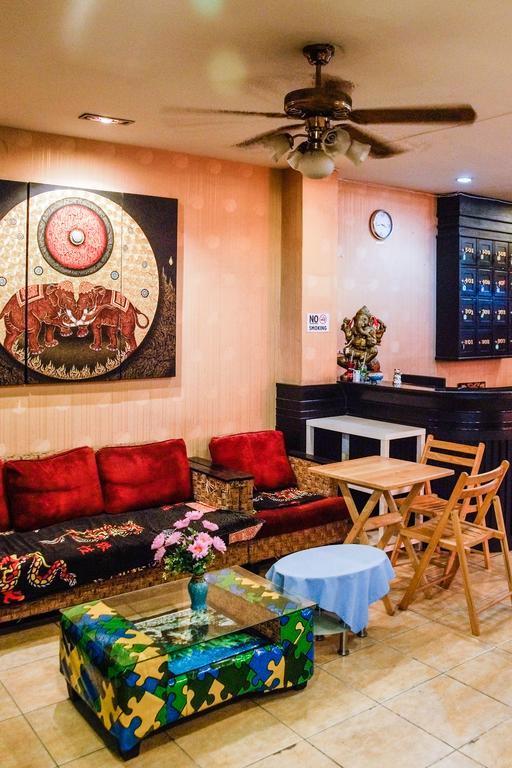 Patong Bay Guesthouse Buitenkant foto